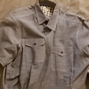 Men's shirt